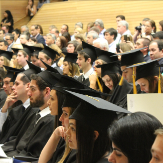 Etudiants dans un amphithéâtre