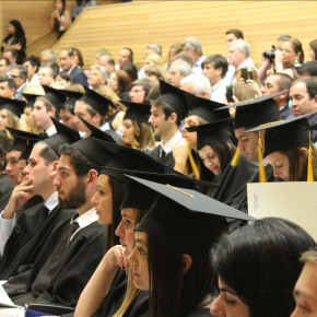 Etudiants dans un amphithéâtre